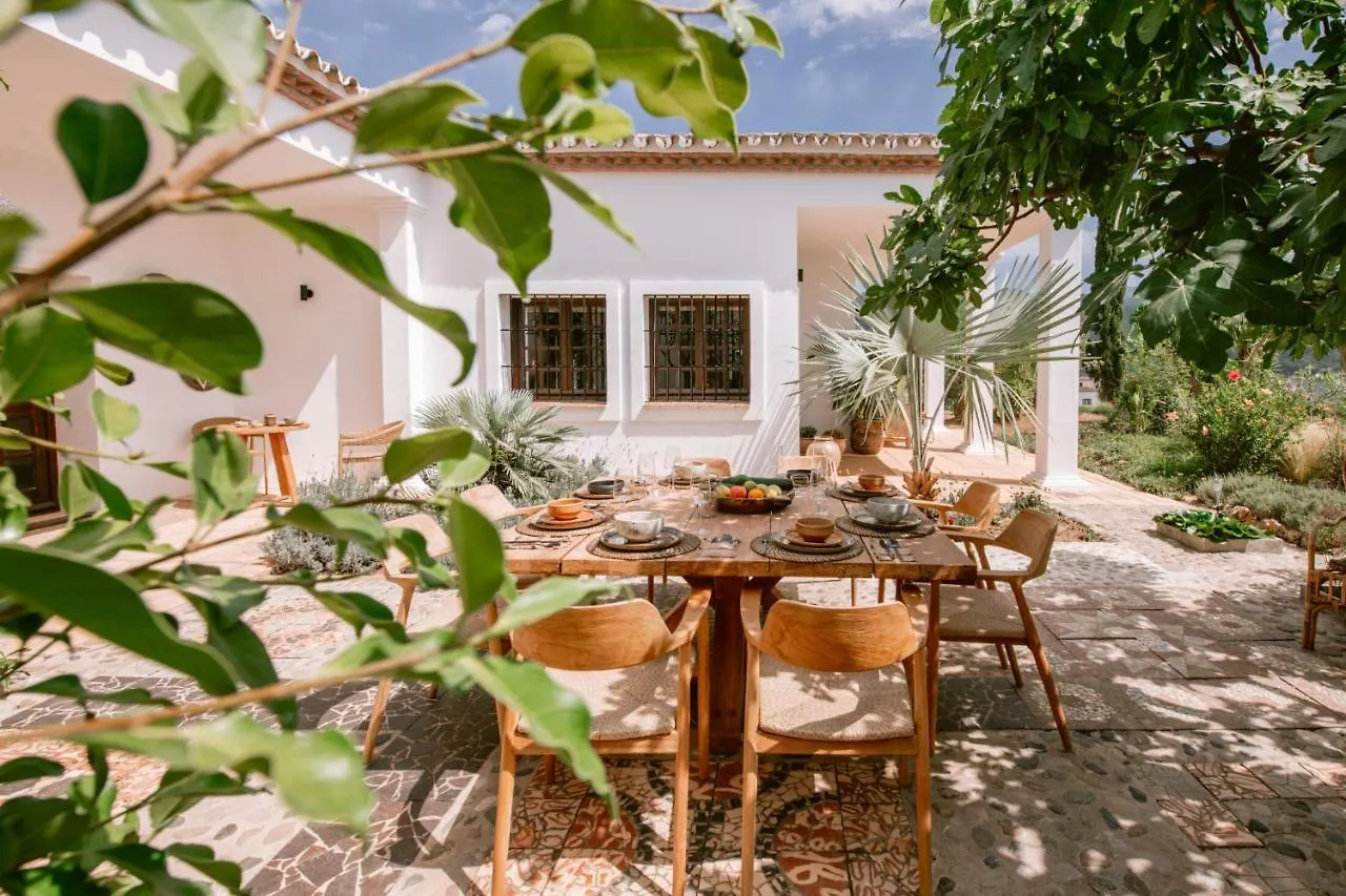 San Roque Suites De Monda Hotel