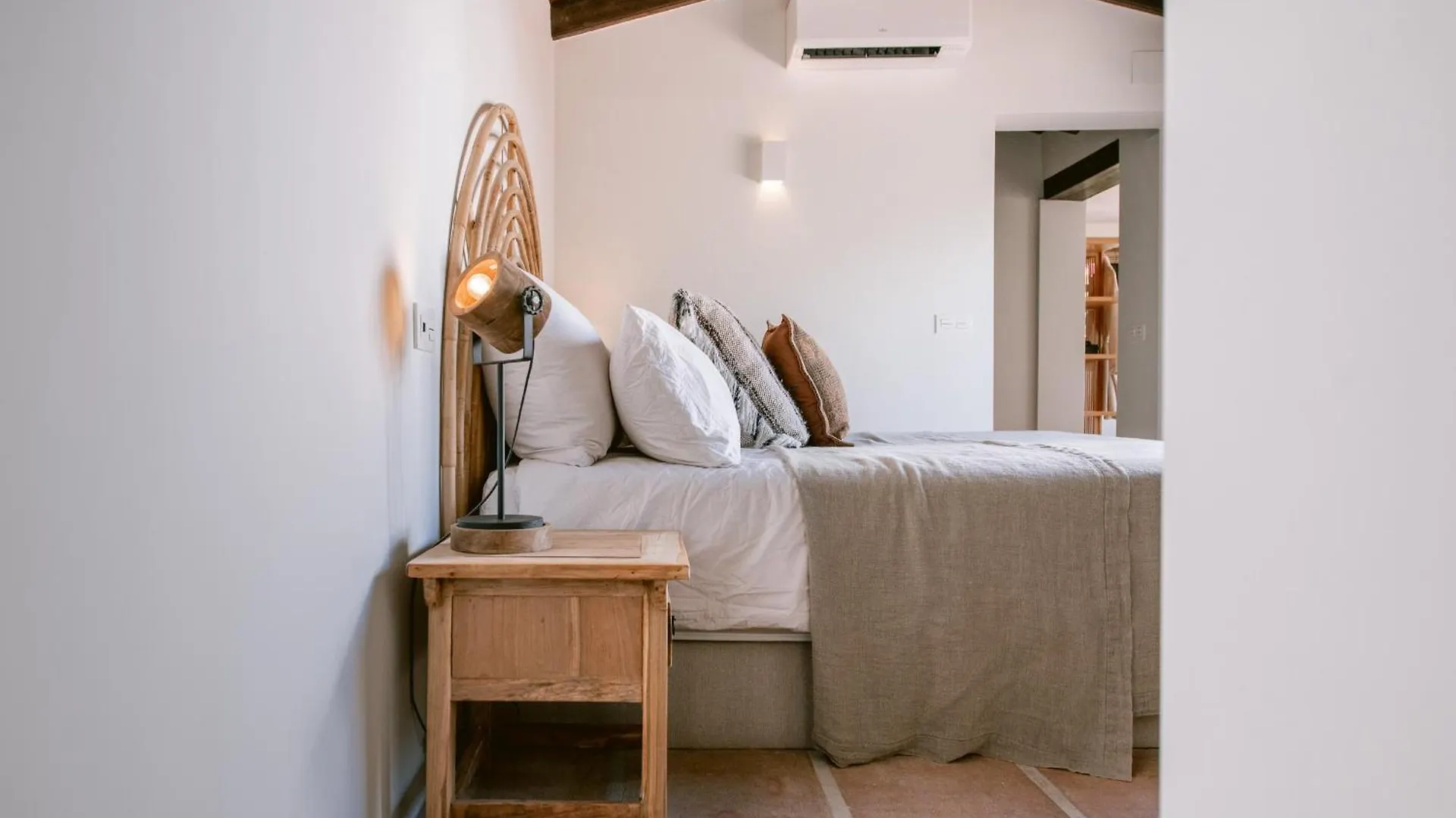 San Roque Suites De Monda Hotel